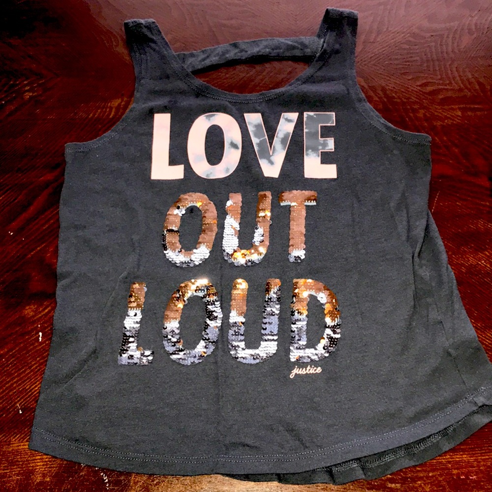 Grey tank top